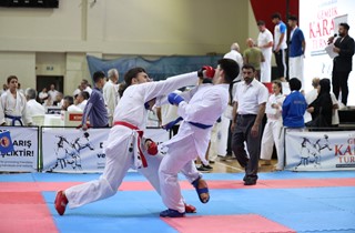 Karatenin Kalbi Gemlik’te Atıyor